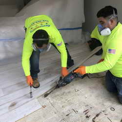 Residential roof tarp photo 09 - RestoPro770